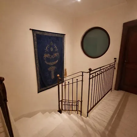 Bed and Breakfast Atelier Monte Bago 3*