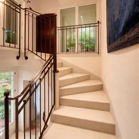 Atelier Monte Bago Bed and Breakfast 3*