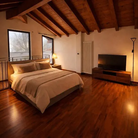 Bed and Breakfast Atelier Monte Bago 3*
