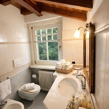 Bed & Breakfast Atelier Monte Bago Felegara