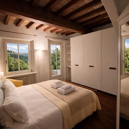 Atelier Monte Bago Bed and Breakfast Felegara